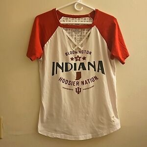 Medium Press box IU‎ TSHIRT